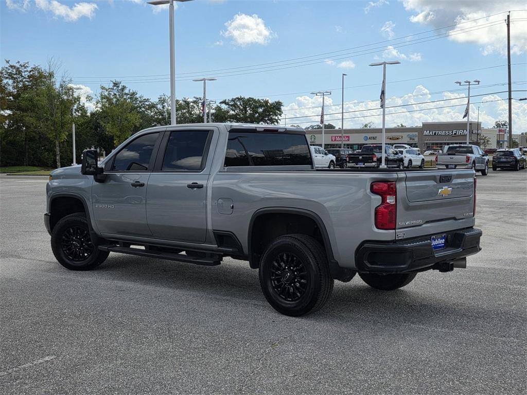 used 2024 Chevrolet Silverado 2500 car, priced at $50,498