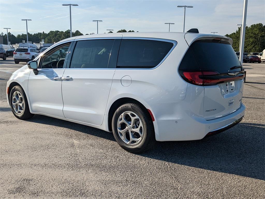 new 2024 Chrysler Pacifica car, priced at $45,500