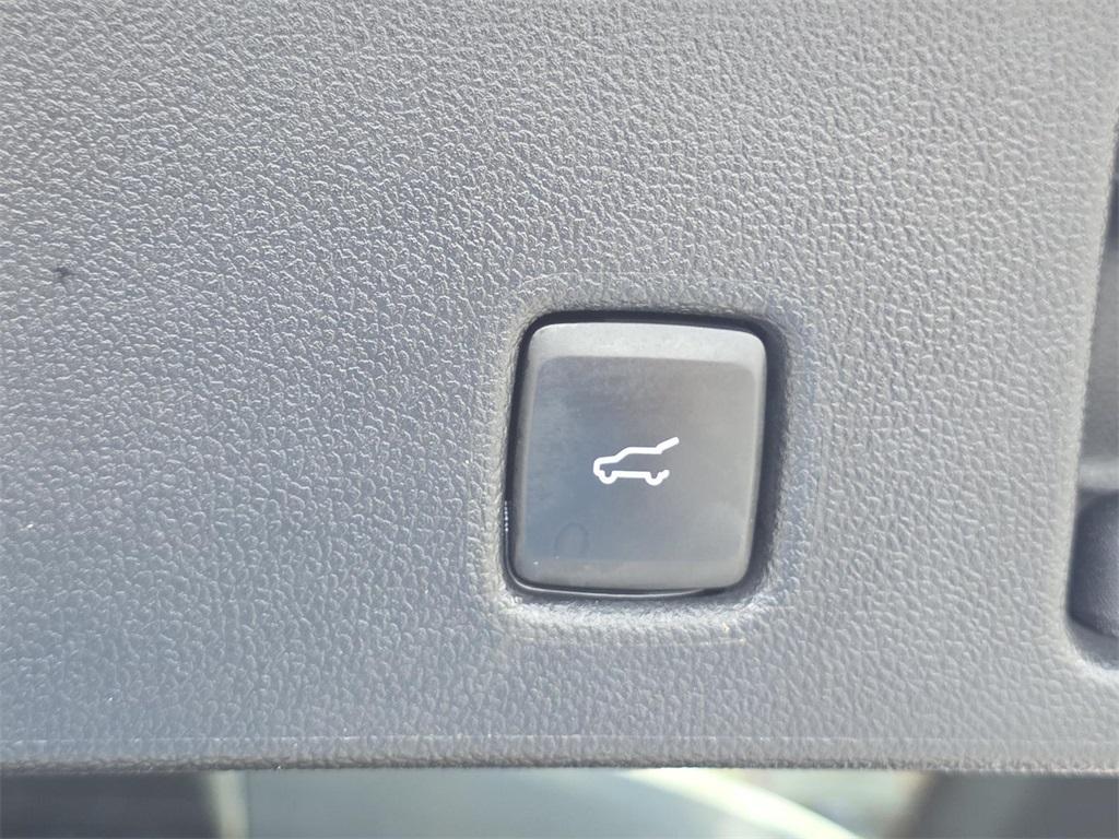 used 2022 Ford Escape car, priced at $16,810