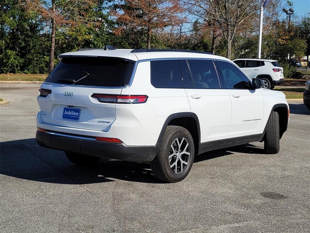 used 2024 Jeep Grand Cherokee L car, priced at $40,166