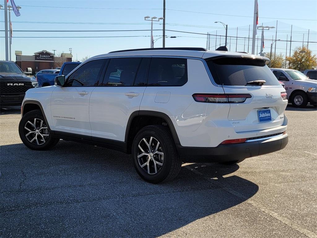 used 2024 Jeep Grand Cherokee L car, priced at $40,166