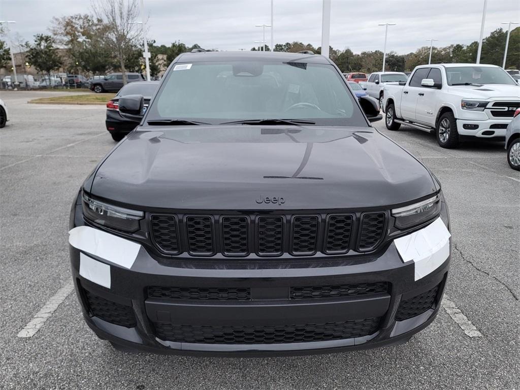 new 2025 Jeep Grand Cherokee L car, priced at $43,300