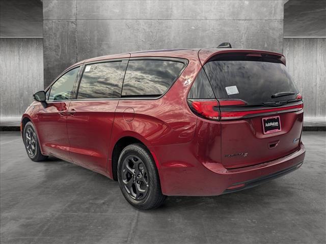 new 2023 Chrysler Pacifica Hybrid car, priced at $49,525