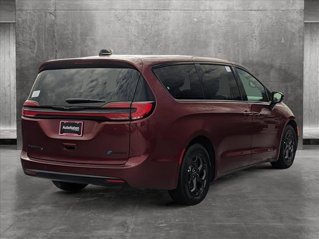 new 2023 Chrysler Pacifica Hybrid car, priced at $49,525