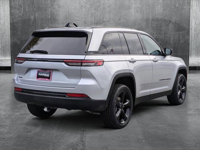 new 2025 Jeep Grand Cherokee car, priced at $46,670