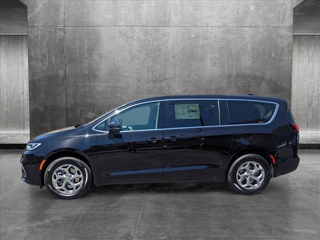 new 2024 Chrysler Pacifica car, priced at $43,720