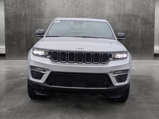 new 2025 Jeep Grand Cherokee car, priced at $54,005