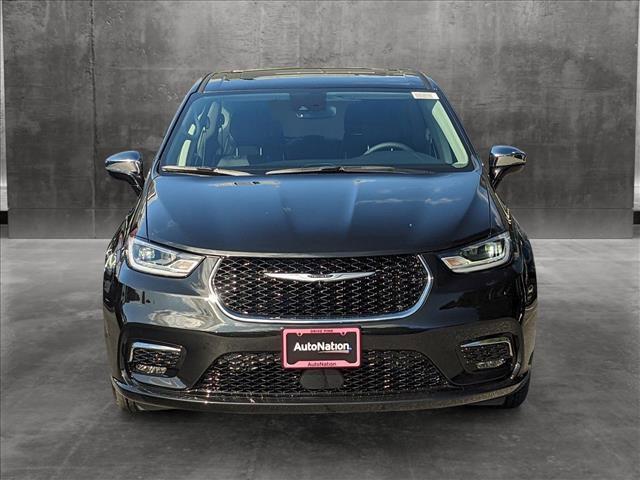 new 2023 Chrysler Pacifica Hybrid car, priced at $48,225