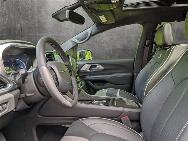 new 2023 Chrysler Pacifica Hybrid car, priced at $48,663