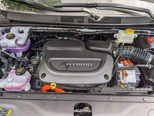 new 2023 Chrysler Pacifica Hybrid car, priced at $48,663