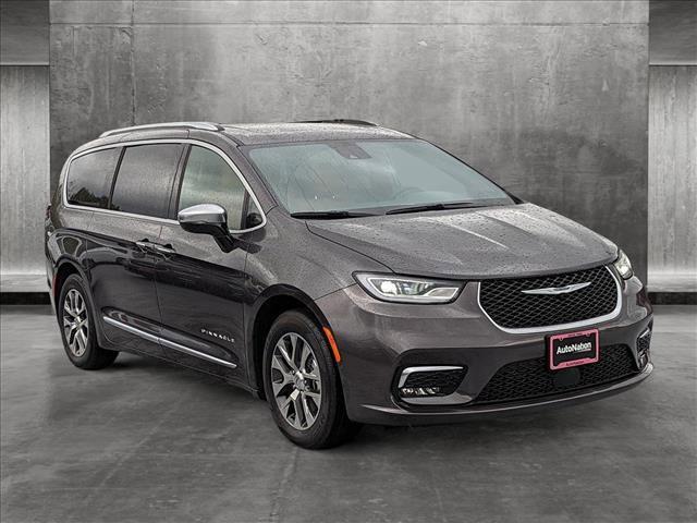 new 2023 Chrysler Pacifica car, priced at $49,300