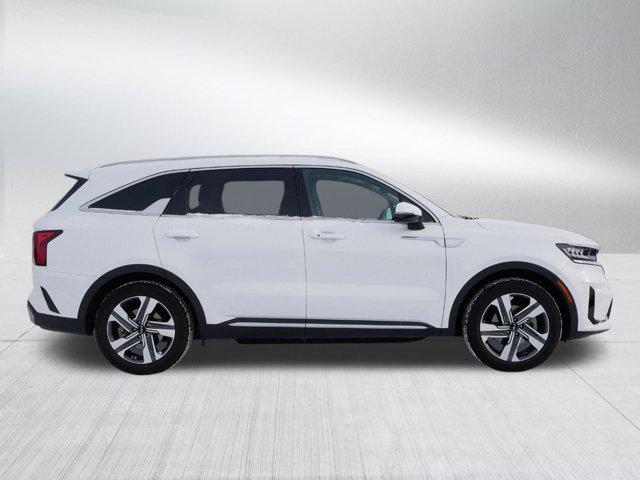 used 2022 Kia Sorento Hybrid car, priced at $29,999