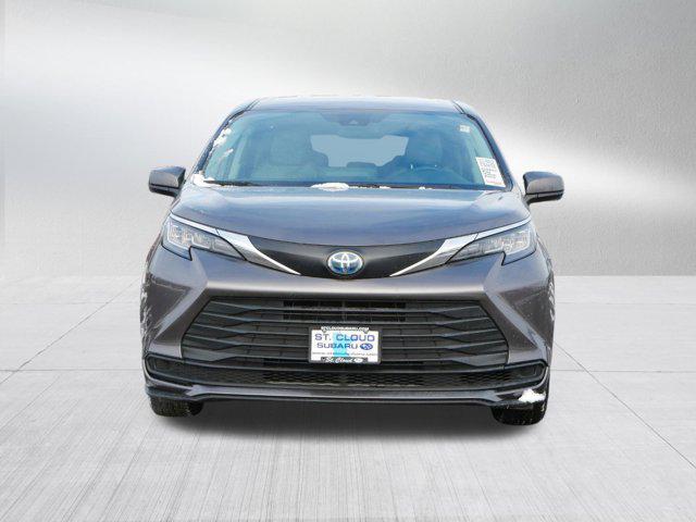 used 2023 Toyota Sienna car, priced at $38,888