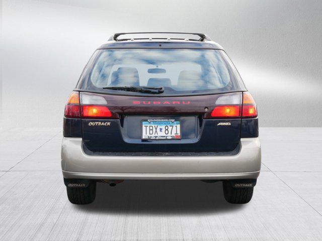 used 2002 Subaru Outback car, priced at $9,999