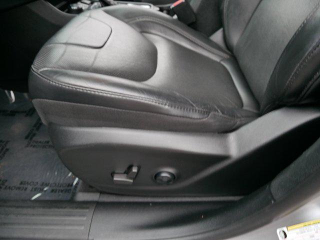 used 2021 Jeep Cherokee car, priced at $22,999