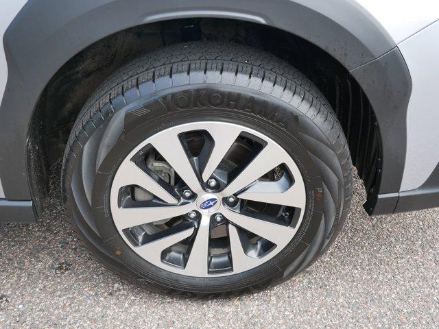 used 2025 Subaru Outback car, priced at $30,999