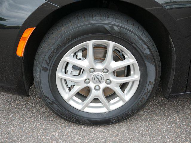 used 2023 Chrysler Pacifica car, priced at $25,999