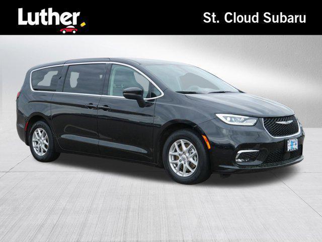 used 2023 Chrysler Pacifica car, priced at $25,999