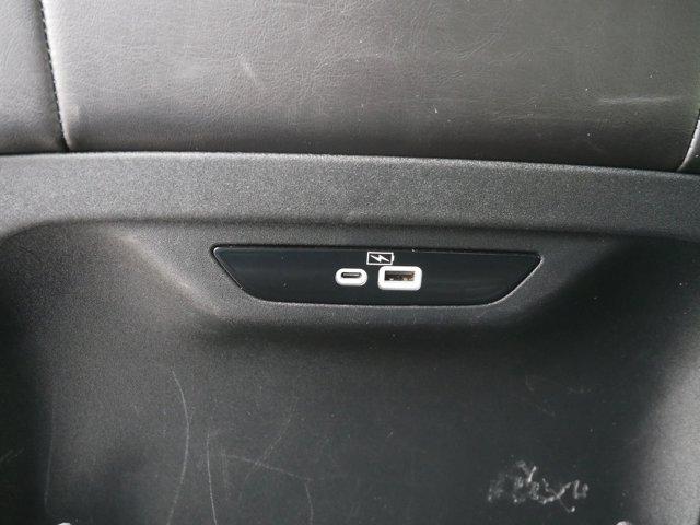 used 2023 Chrysler Pacifica car, priced at $25,999