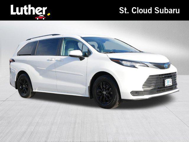 used 2022 Toyota Sienna car, priced at $39,999