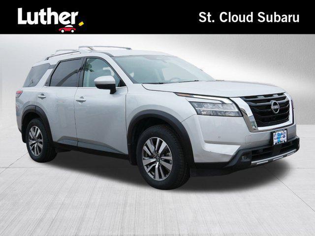 used 2022 Nissan Pathfinder car, priced at $31,299