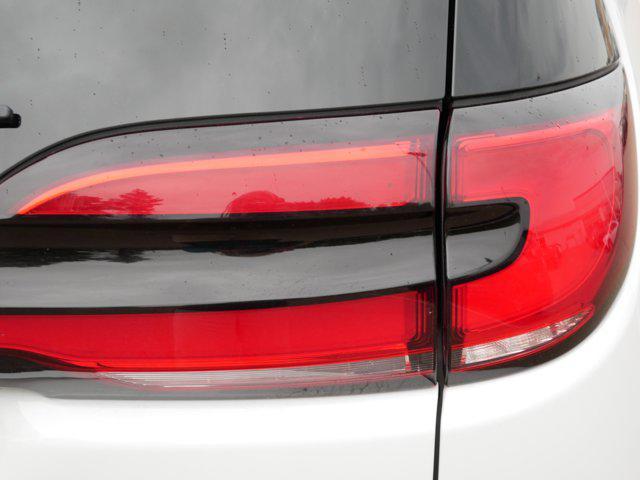 used 2024 Chrysler Pacifica car, priced at $32,222