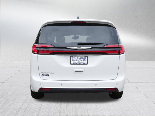 used 2024 Chrysler Pacifica car, priced at $32,222