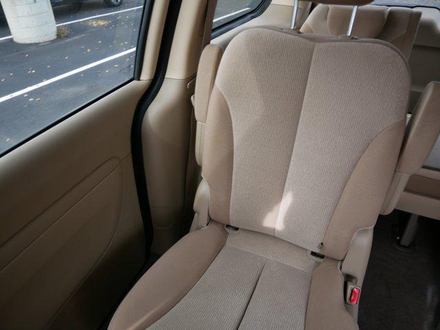 used 2014 Kia Sedona car, priced at $9,799