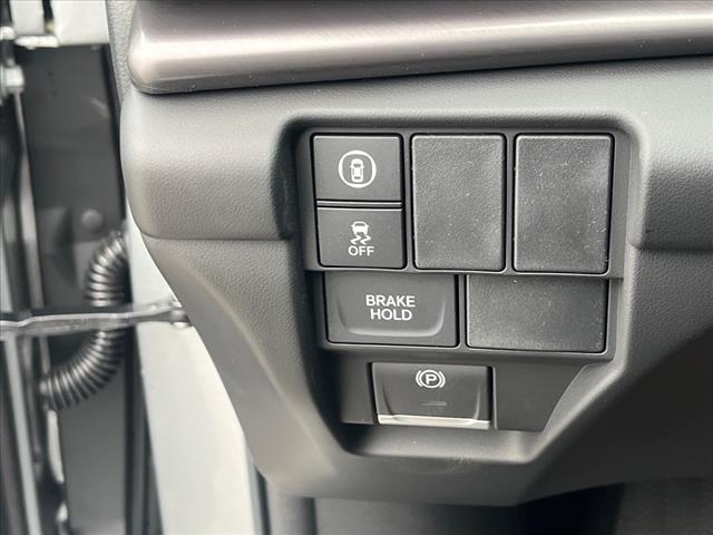 new 2025 Acura RDX car, priced at $46,050