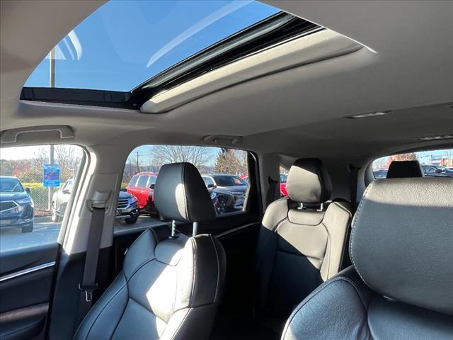 used 2020 Acura MDX car, priced at $26,781