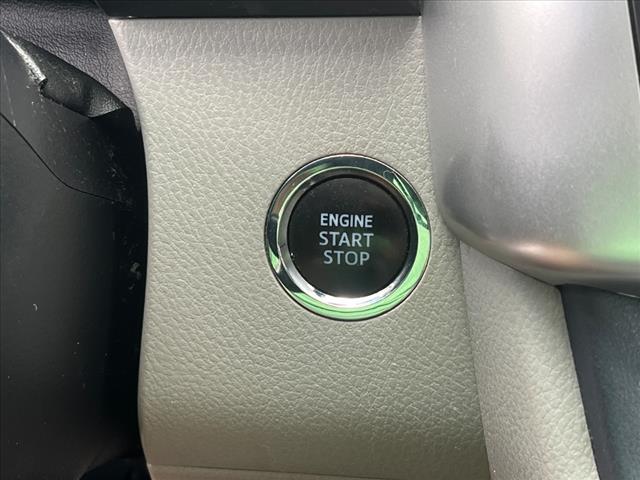 used 2019 Toyota Highlander car, priced at $21,470