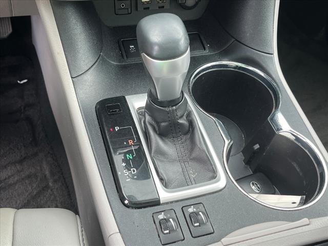 used 2019 Toyota Highlander car, priced at $21,470