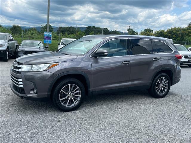 used 2019 Toyota Highlander car, priced at $21,470