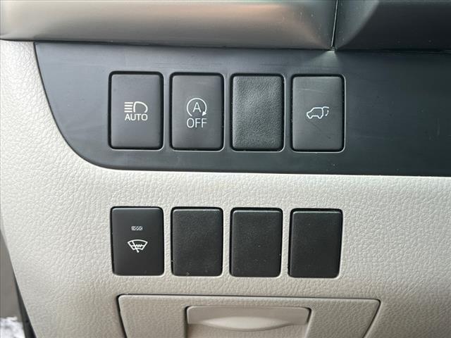used 2019 Toyota Highlander car, priced at $21,470