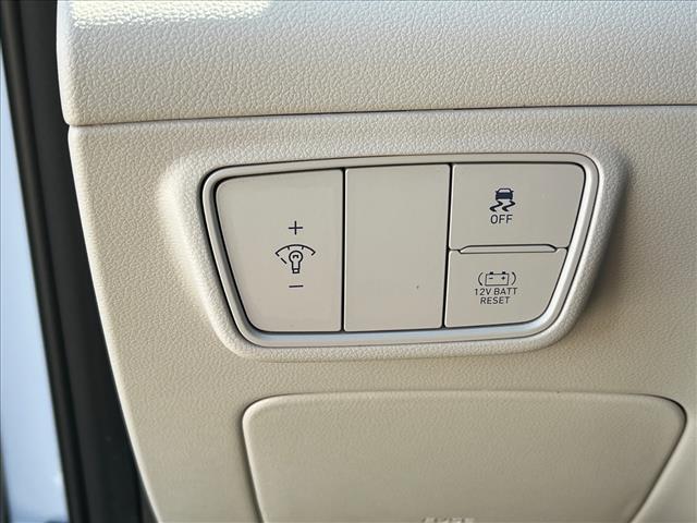 used 2022 Hyundai TUCSON Hybrid car, priced at $23,498