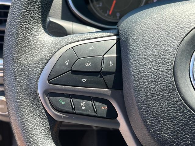used 2019 Jeep Cherokee car, priced at $13,773