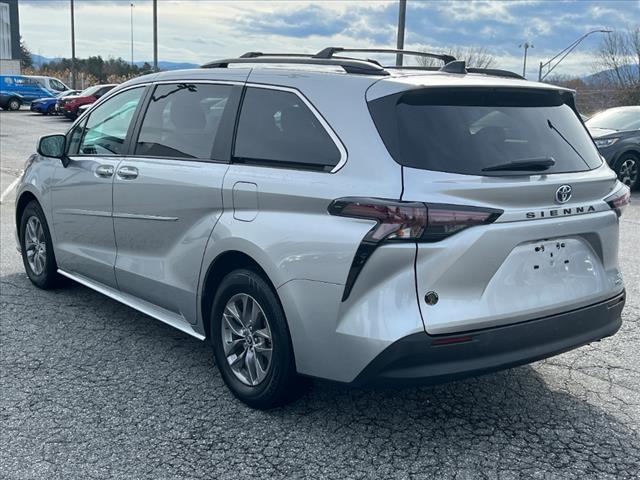 used 2023 Toyota Sienna car, priced at $42,880