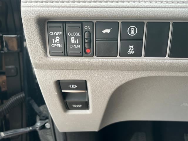 used 2022 Honda Odyssey car, priced at $31,978