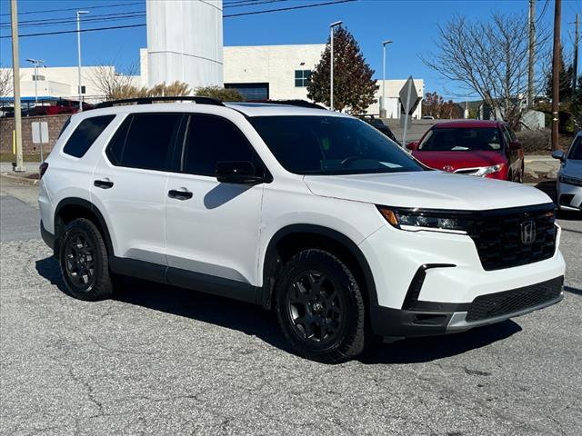 used 2024 Honda Pilot car, priced at $47,492