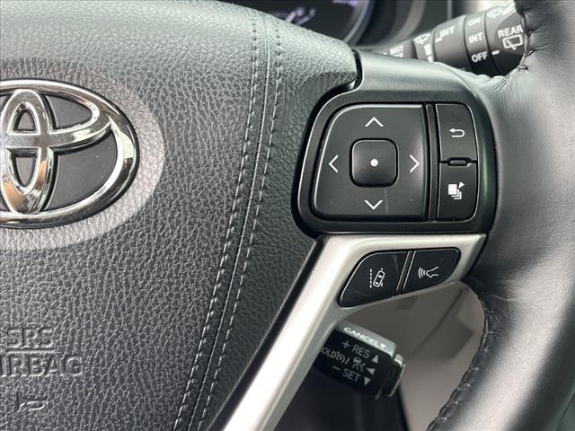 used 2019 Toyota Highlander car, priced at $25,542