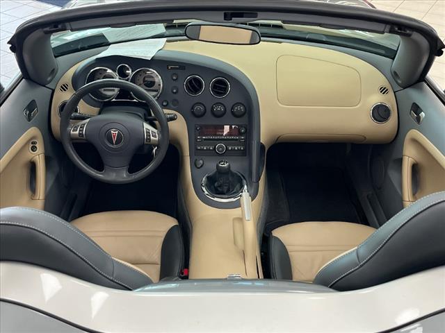 used 2007 Pontiac Solstice car, priced at $14,559
