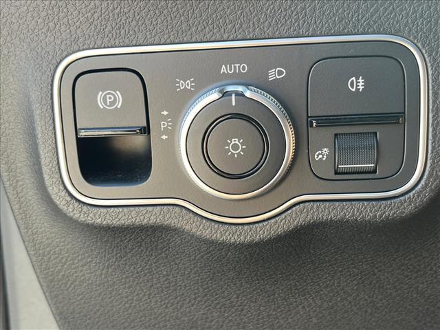 used 2023 Mercedes-Benz GLB 250 car, priced at $33,459