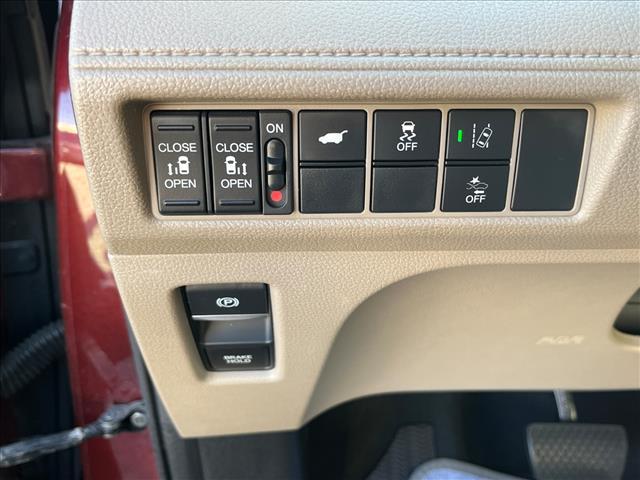 used 2019 Honda Odyssey car, priced at $23,996