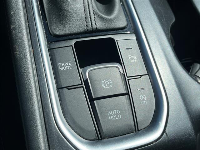 used 2020 Hyundai Santa Fe car, priced at $16,323
