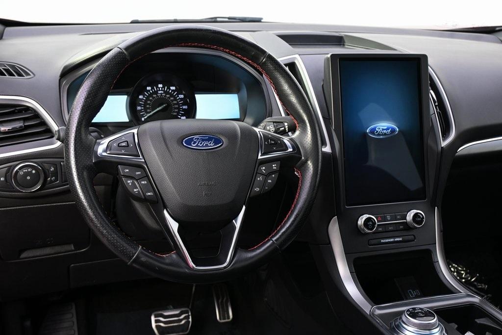 used 2022 Ford Edge car, priced at $23,900