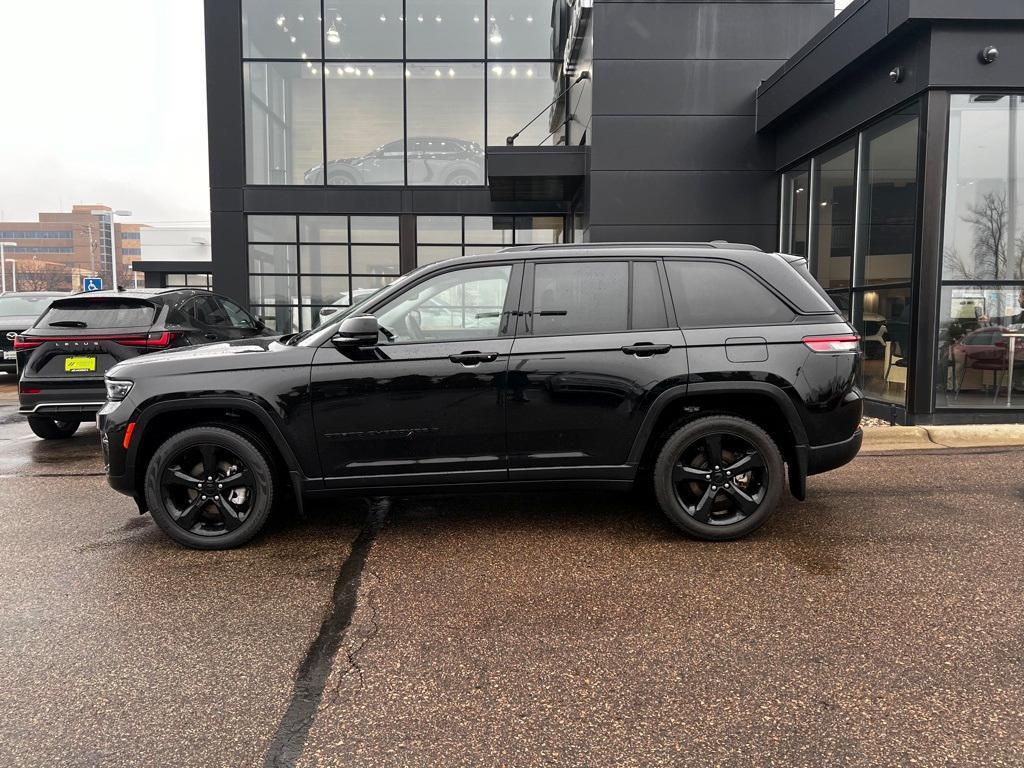 used 2023 Jeep Grand Cherokee car, priced at $26,988