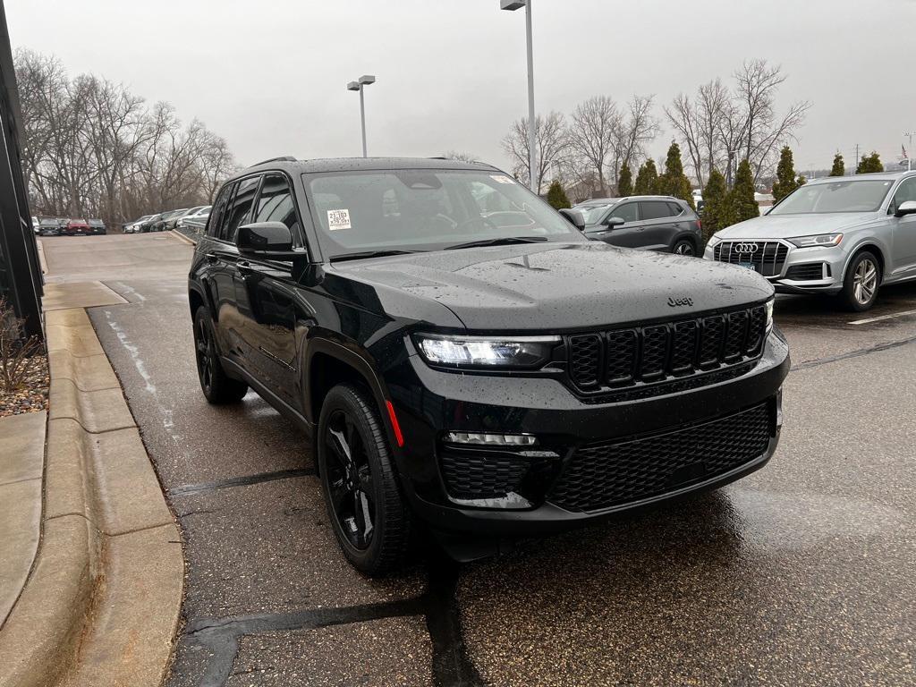 used 2023 Jeep Grand Cherokee car, priced at $26,988