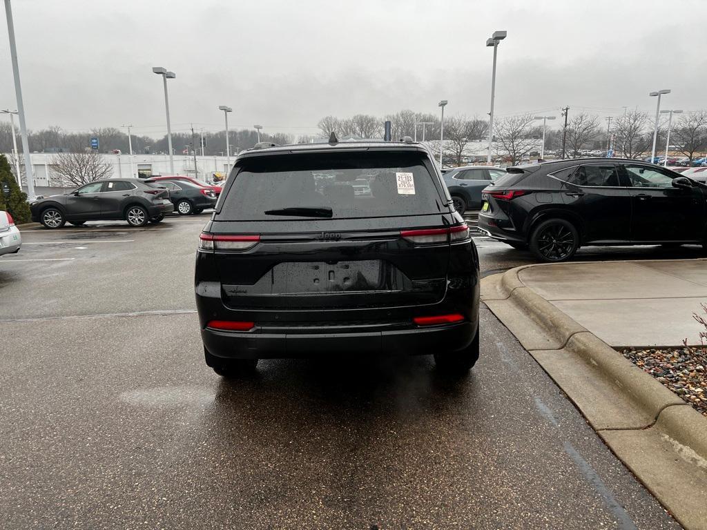 used 2023 Jeep Grand Cherokee car, priced at $26,988