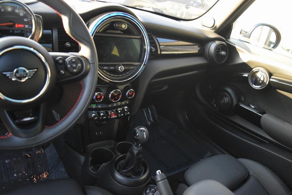 used 2019 MINI Hardtop car, priced at $21,999