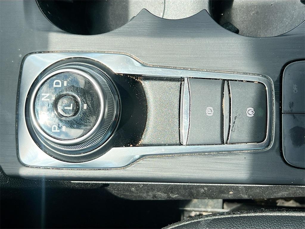 used 2022 Ford Escape car, priced at $24,027